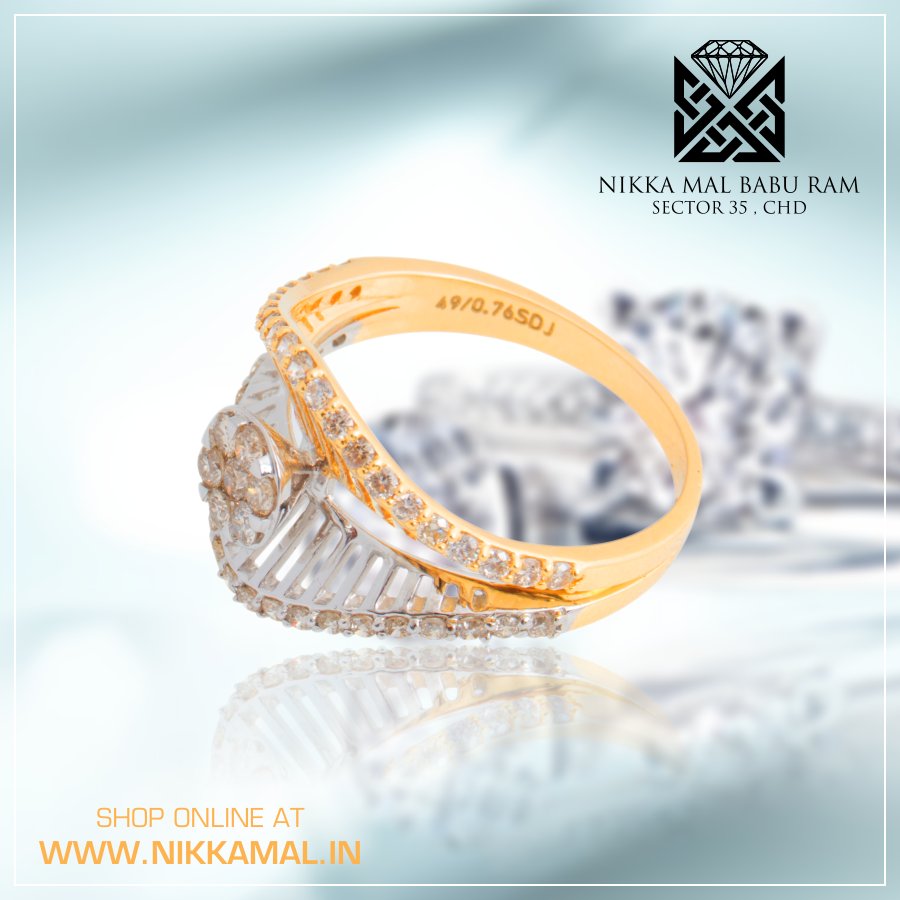 Pamper your loved ones this festival with stunning jewellery from our exclusive collection at Nikka Mal. 
Shop online at nikkamal.in 

#NikkaMalBabuRamJewellers #JewellersInChandigarh #BestJewellersInChandigarh #DiamondRingsOnline #ShopEngagementRingsOnline