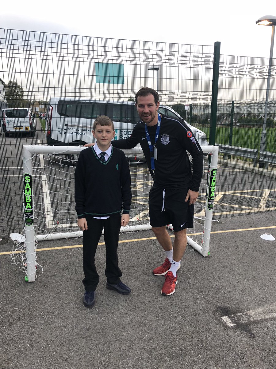 The_Eden_School's tweet photo. Thank you for your kind donation @LittleLionsFC it is very much appreciated. #kindness #donation #football https://t.co/xvXYNOTbRG