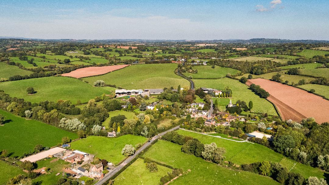 StokeLacyNews's tweet photo. Another fabulous picture of our beautiful village of Stoke Lacy, courtesy of @billm01 and his Skycamera drone photography. https://t.co/O5H4krrASJ