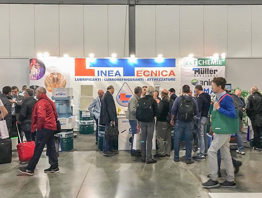 LineaTecnicaSrl's tweet photo. Un vero SUCCESSO, oltre 400 contatti ed un grande INTERESSE per le nostre soluzioni. GRAZIE a Voi tutti! https://t.co/AX61sJdpC3