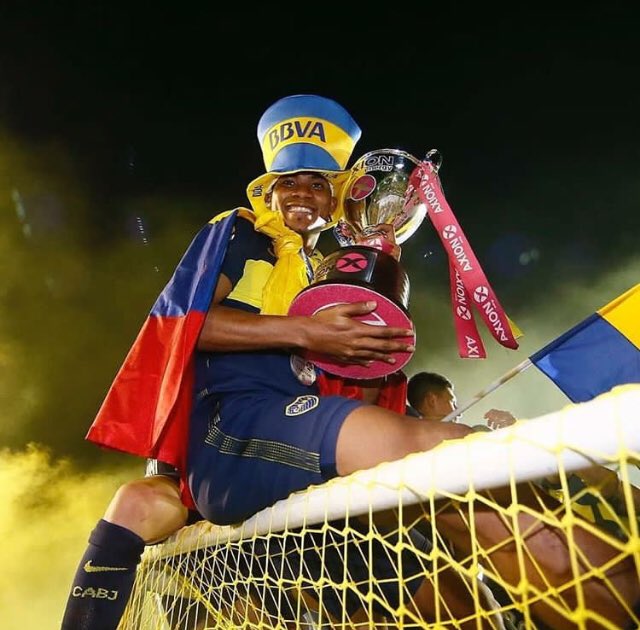 ¡Feliz cumpleaños al Negro más pijudo! 🎉🎉🎉

No te vayas nunca, Wilmar 🙏