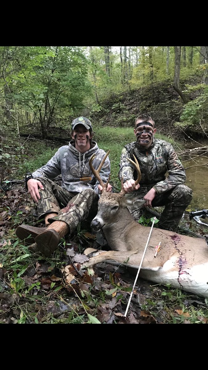 deertard's tweet photo. Me and my buddy @EthanRatliff18 put the smack down on a nice deer . Ethan got him a nice buck!!!! https://t.co/02aQcRyk4F