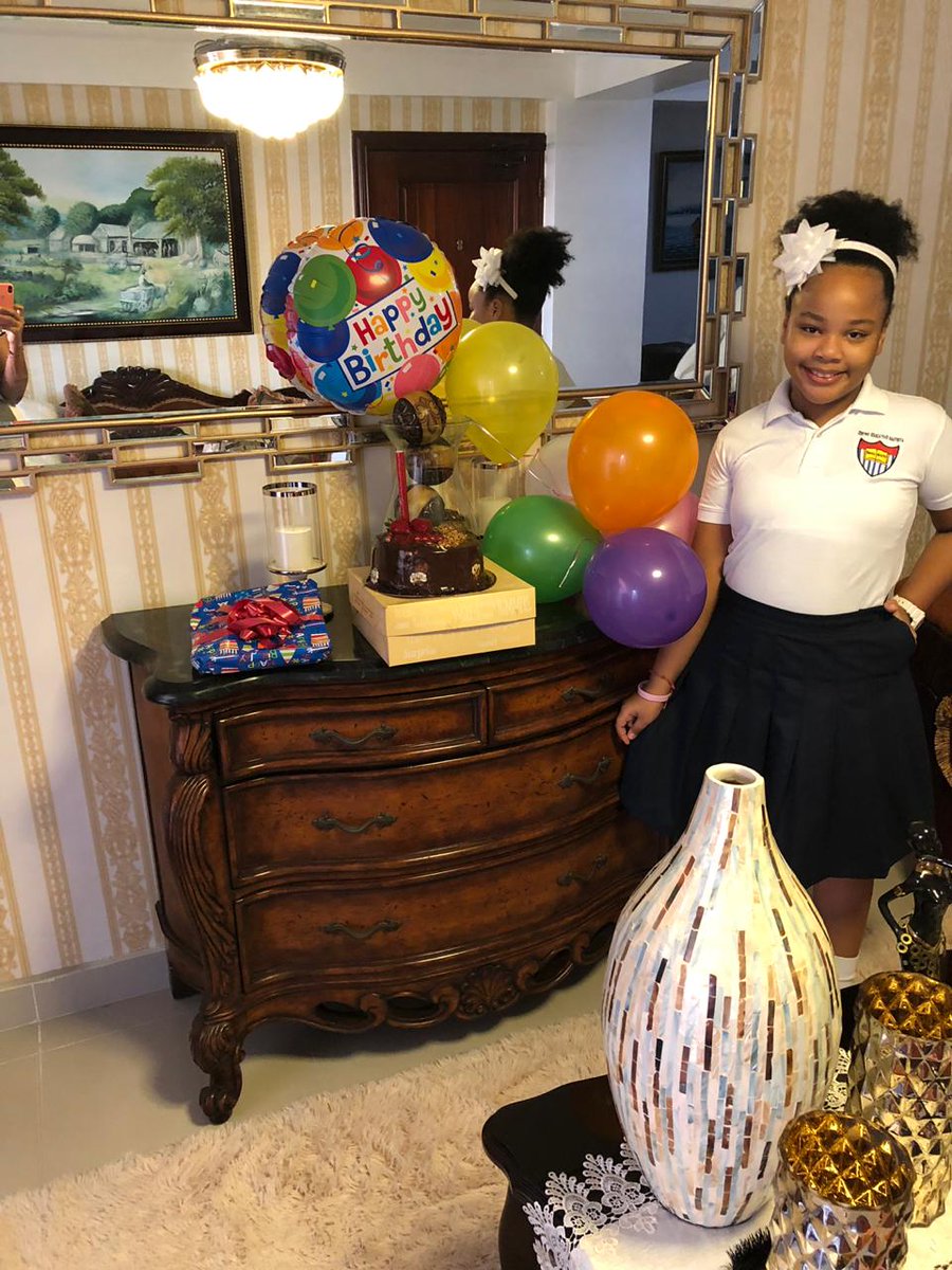 joselinfructuo2's tweet image. Dios bendiga siempre mi chiquita. FELIZ CUMPLEAÑOS.