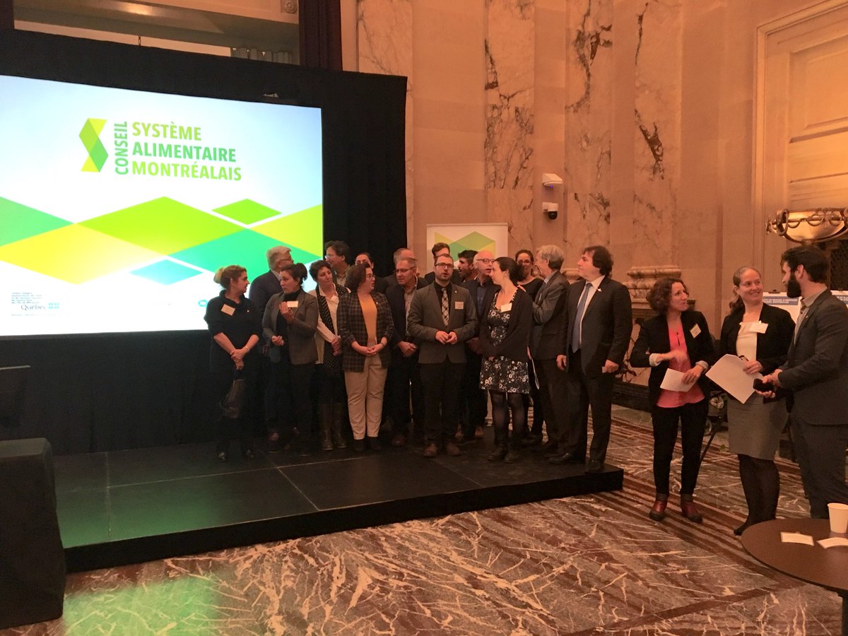 MTLenSante's tweet photo. Le grand jour est enfin arrivé! Lancement du #ConseilSAM à l’hôtel de ville #Montreal @MTL_Ville https://t.co/OCER204RNC