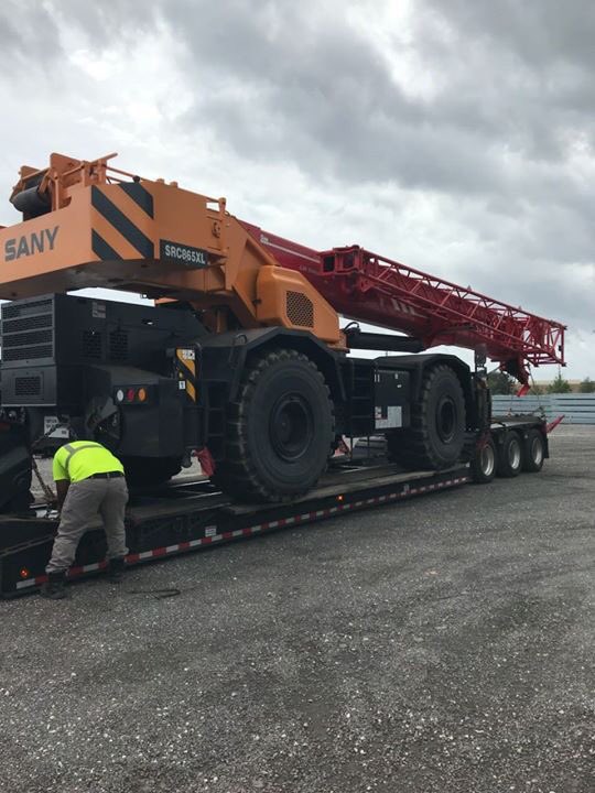 NFWarehouseFTZ's tweet photo. North Florida Warehouse FTZ adds 99,000 lb. capacity @sanygroupchina Rough Terrain Crane to complement its existing high and heavy cargo handling offering.

This beast will be on hand in the NFW yard for the next couple of months to handle a special project.

Continue -> https://t.co/OHmvmi1baj