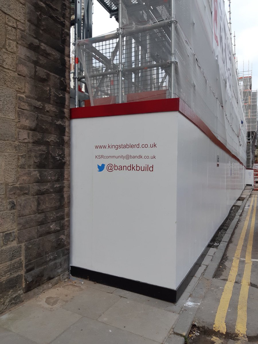 bandkbuild's tweet photo. Final section of external hoarding complete on our #KingsStableRoad project for #PeverilSecurities by #Edinburgh based @iconfabrication #localsupplychain Looking good. https://t.co/3PsaUqwmx7