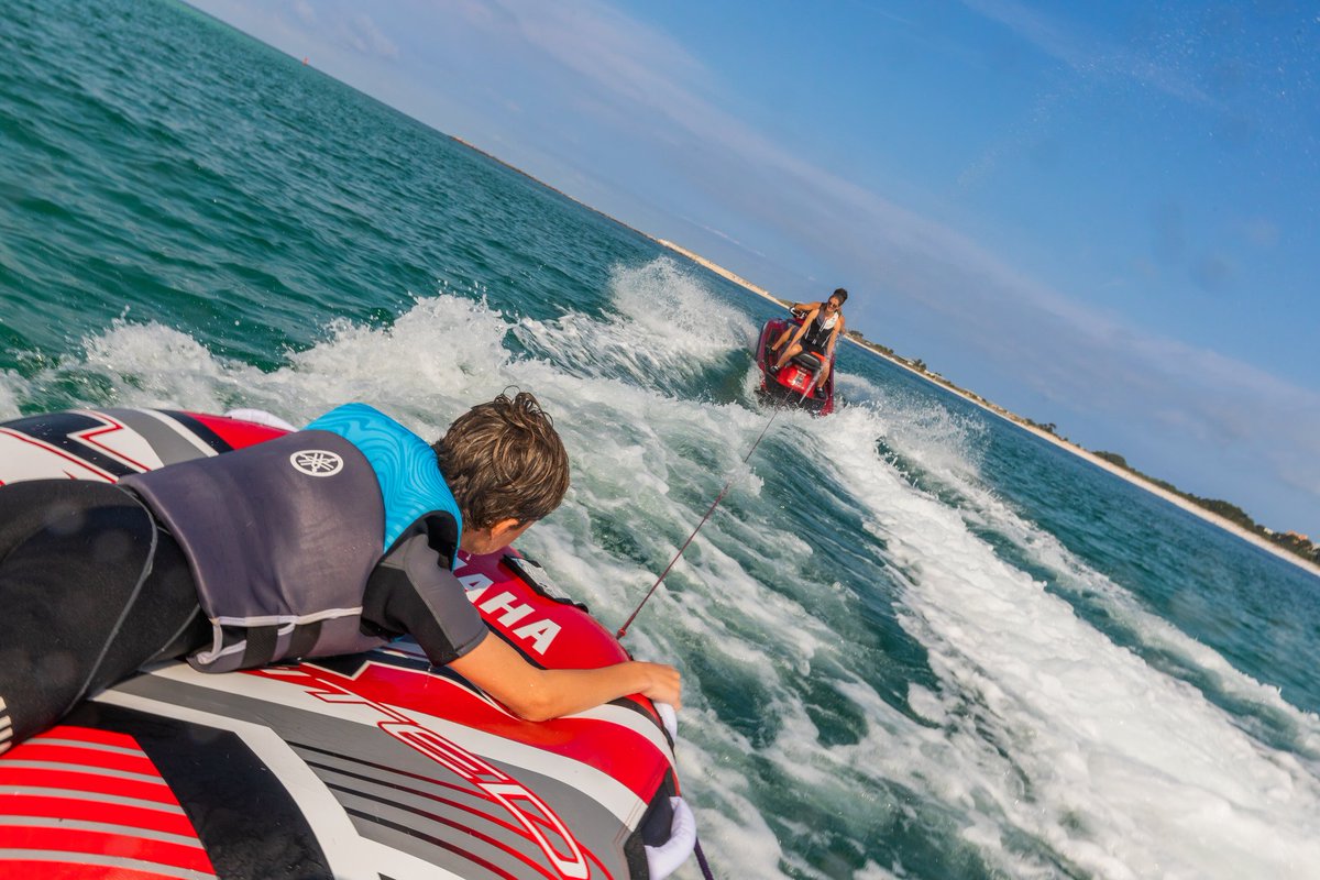 YamahaBoating's tweet photo. LIFE IS A GREAT BUNDLE OF LITTLE THINGS...Here's one more...The VX Limited comes complete with an accessory tow package to include a color matched tube, tube inflator, tow rope, matching cover with glove box access, and more...Learn more at https://t.co/GfS8eeuOpT https://t.co/V5Y2aU6YxX