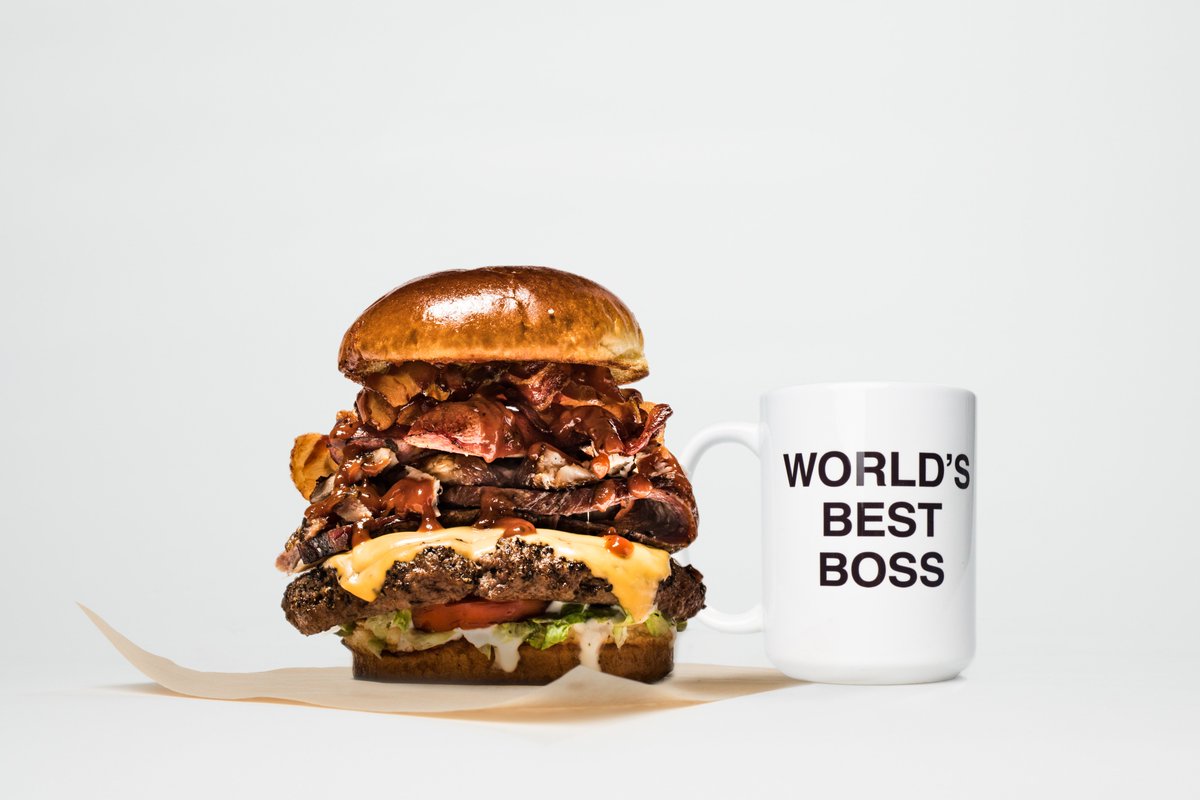 KellyTyko's tweet photo. Happy #NationalBossDay! Buy a @BURGERFI #CEOBurger today to get a freebie & @Chilis did a photo shoot with its #BossBurger to celebrate. Learn more & find additional #October deals https://t.co/767c902lz9 via @USATODAY @USATODAYmoney @USATODAYeats #nationalbossesday #Bargainista https://t.co/LquFDuRW4p