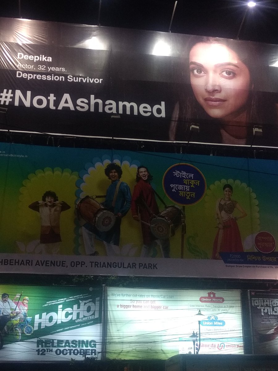 @deepikapadukone Billboard  Opposite #MahanayakUttamKumar #MetroStation #kolkata @WalkingCraisin 🤗