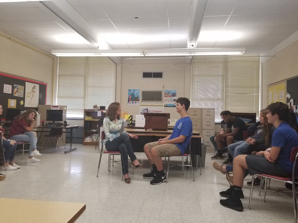 nwhscte's tweet photo. Ms. Wilkerson had body language expert, Blanca Cobb, to come and speak to her Principles of Business classes about the importance of body language. It was an awesome experience! https://t.co/szVQprKSLL