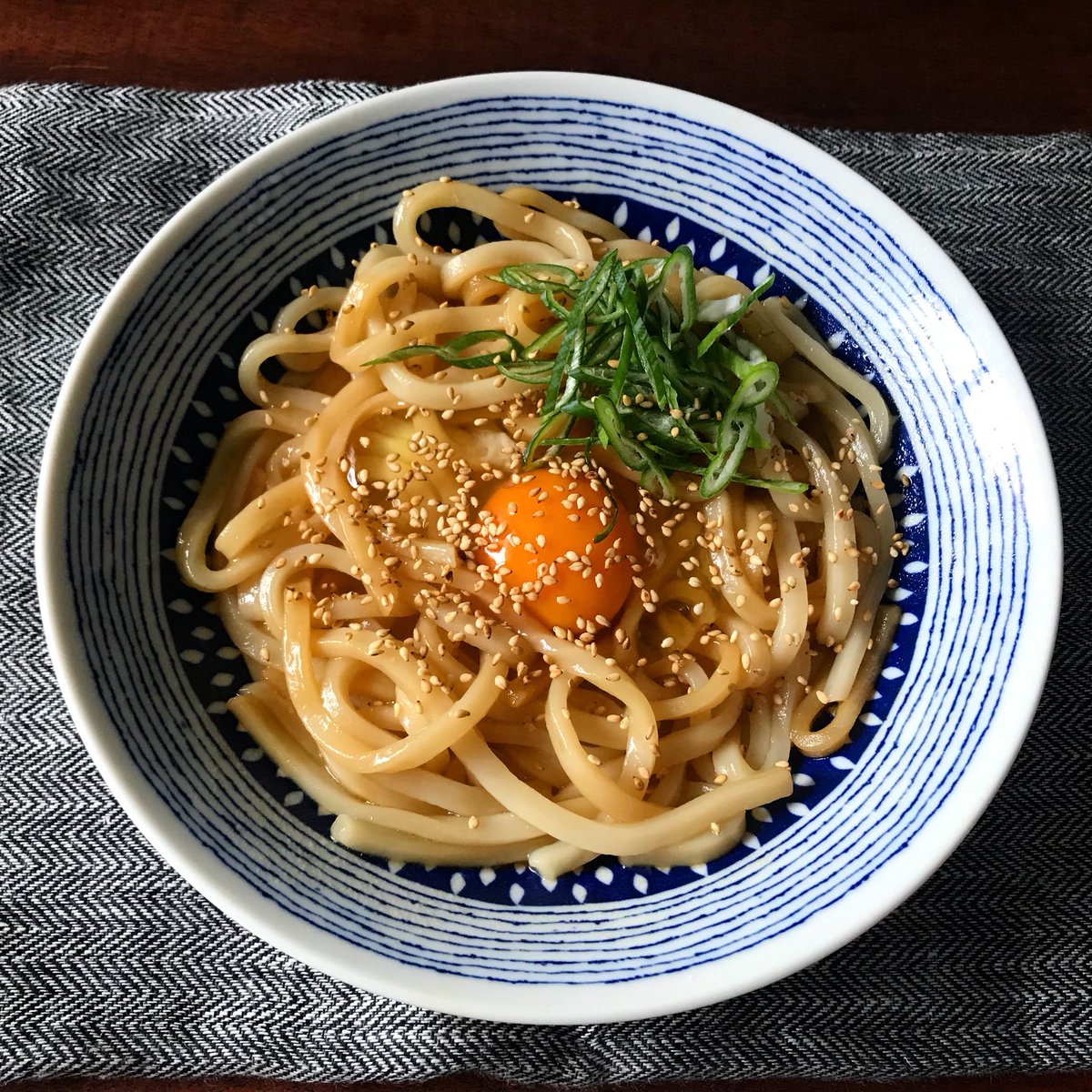 ５分でうどんが食べられるめっちゃ簡単レシピを公開 話題の画像プラス