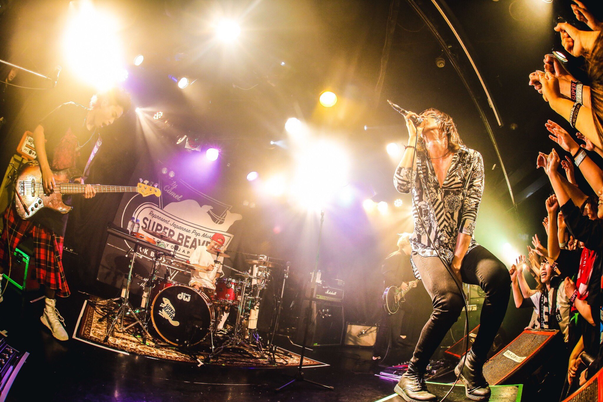 Super Beaver 歓声前夜 Shibuya Eggman 歓声前夜 Release Tour 18 初めての ラクダ運転 今ツアー最少キャパで迎えたツアーファイナル ならではの灼熱が最高でした 全国各地のあなたと共に回った今ツアーは本当に嬉しいツアーになりました Super Beaver 歓声前夜 Shibuya Eggman 歓声前夜 Release Tour 18 初めての ラクダ運転 今ツアー最少キャパで迎えたツアーファイナル ならではの灼熱が最高でした 全国各地のあなたと共に回った今ツアーは本当に嬉しいツアーになりました