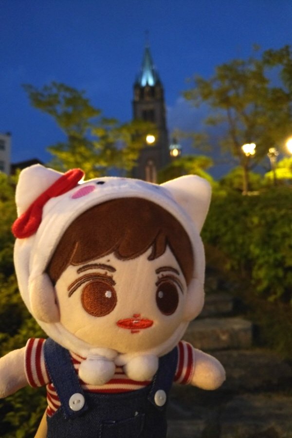 muziNcha's tweet photo. 명동성당 산책~ 예전에 리챠 혼자갔던 곳을 이번엔 뚱챠가 혼자 다녀왔다. https://t.co/Rkujl7vVUX