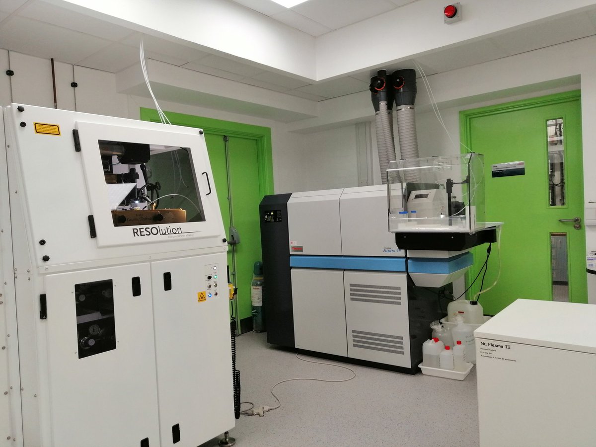 mickynairn's tweet photo. Missed this place. Ablating some funky forams from the Eocene. #foramfun #TeamLaser #pewpew #cantletgo https://t.co/sY7xuCsq7k