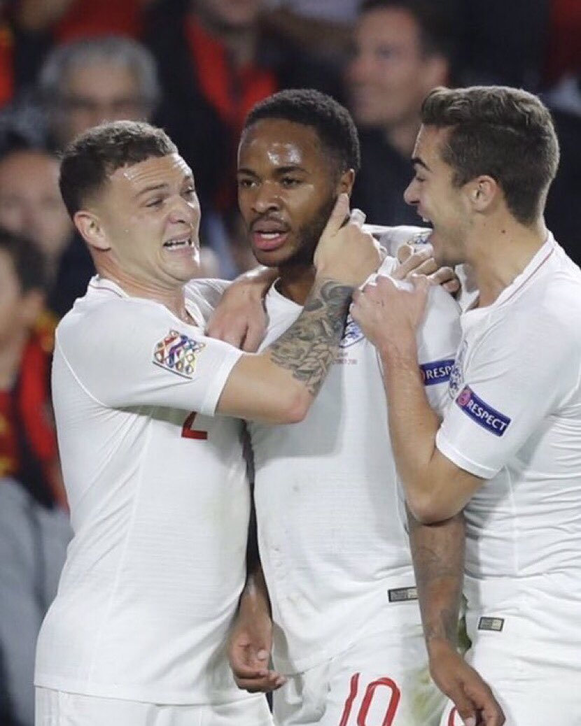 ETM0824's tweet photo. You’ve clocked her from across the club, 9.5/10, thiiiccc, you know you’ve got it in your locker to draw her... the mandem are gassing it, you’re about to become the star of the night. https://t.co/artF9mSN8m