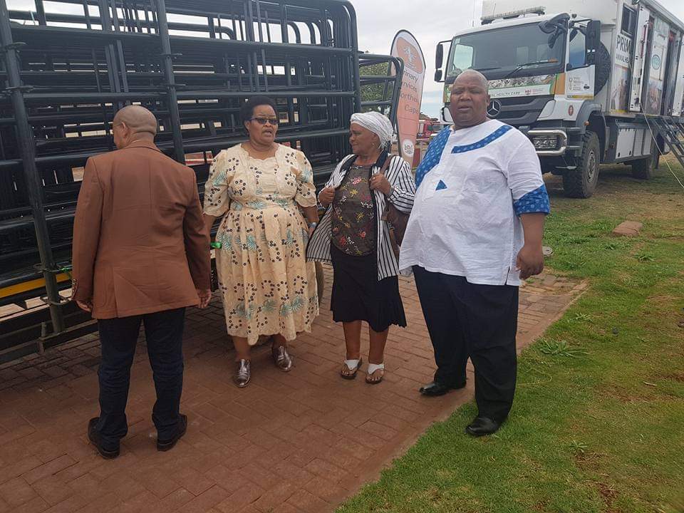 89Rts's tweet photo. Commemoration of World Food Day in Postmasburg.

Northern Cape Premier Sylvia Lucas 
Mec for Agriculture, Land Reform &amp; Rural Development Norman Shushu
Mec for Roads and Public Works Mxolisi Sokhatsha https://t.co/2RExycDD2o