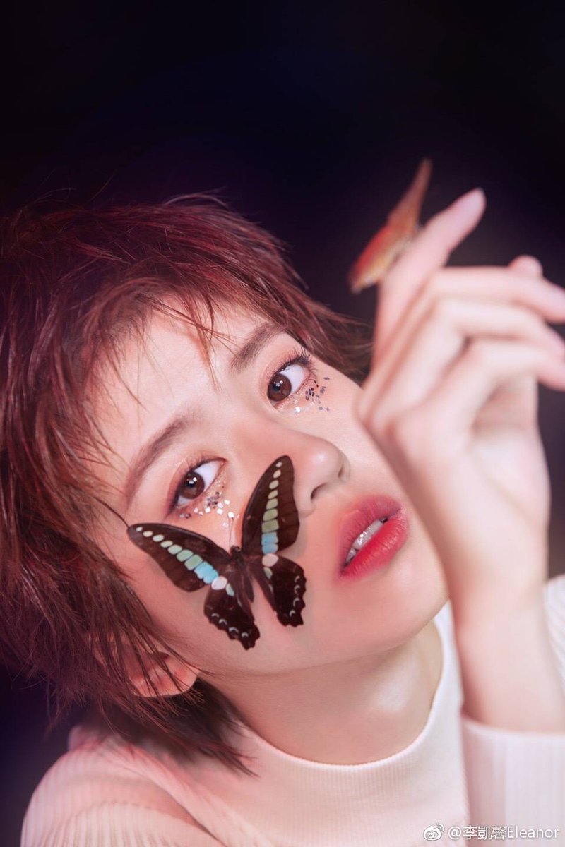 EleanorLeePH's tweet photo. #EleanorLee updated her weibo with more bts snaps during her SENSE photoshoot. 
---
Trans/cap: A man cannot succeed, but he cannot fail. https://t.co/EpjL5RaQQT