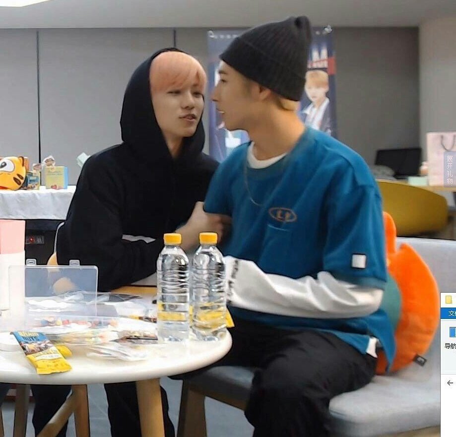 𝙢𝙮𝙗𝙡𝙪𝙚𝙟𝙚𝙖𝙣𝙨 tweet media