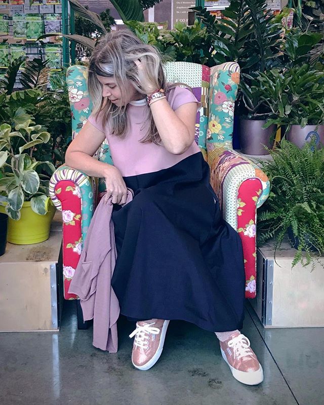 ClarissaVintage's tweet photo. Did you say Autumn?
#waitingforfall #dustypink #rosacipria
Hai detto autunno?
Qui è ancora così 😭
.
.
.
ph. by my Vivi #9yearsoldphotographer
#cosamimetto #latesummerdays 🙄 #mytraveldiaries #autumnstyle #ilovepink #everydays #igersmilano #whatiweart… https://t.co/YCh66WFjZK https://t.co/3kUNaXTu02