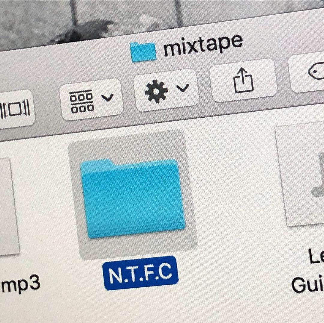 jvdemilez's tweet photo. Mixtape ready. https://t.co/U38dAMgL2M