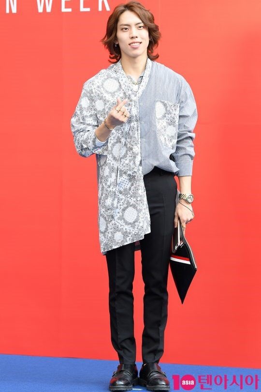 Kstyle A Twitter Pick Up 19 S S Hera ソウルファッションウィーク が開催中 たくさんの芸能人が参加し話題に 10 にはjbj出身クォン ヒョンビンがランウェイに登場します T Co Qlnekbfvol ソウルファッションウィーク T Co Kstyle A Twitter Pick Up 19 S S Hera ソウルファッションウィーク が開催中 たくさんの芸能人が参加し話題に 10 にはjbj出身クォン ヒョンビンがランウェイに登場します T Co Qlnekbfvol ソウルファッションウィーク T Co