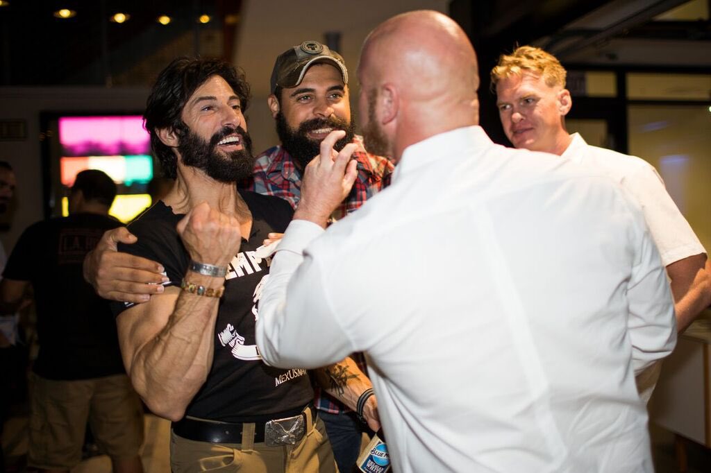 CleverTalks's tweet photo. An after party isn’t complete unless you’ve got the best of the best brainstorming #ideas together. Here @realrudyreyes chats with spec ops guys on making a stronger impact in the veteran community. #clevertalks #clvrtalks #clvrops #cleverops https://t.co/v0RETFOFSp