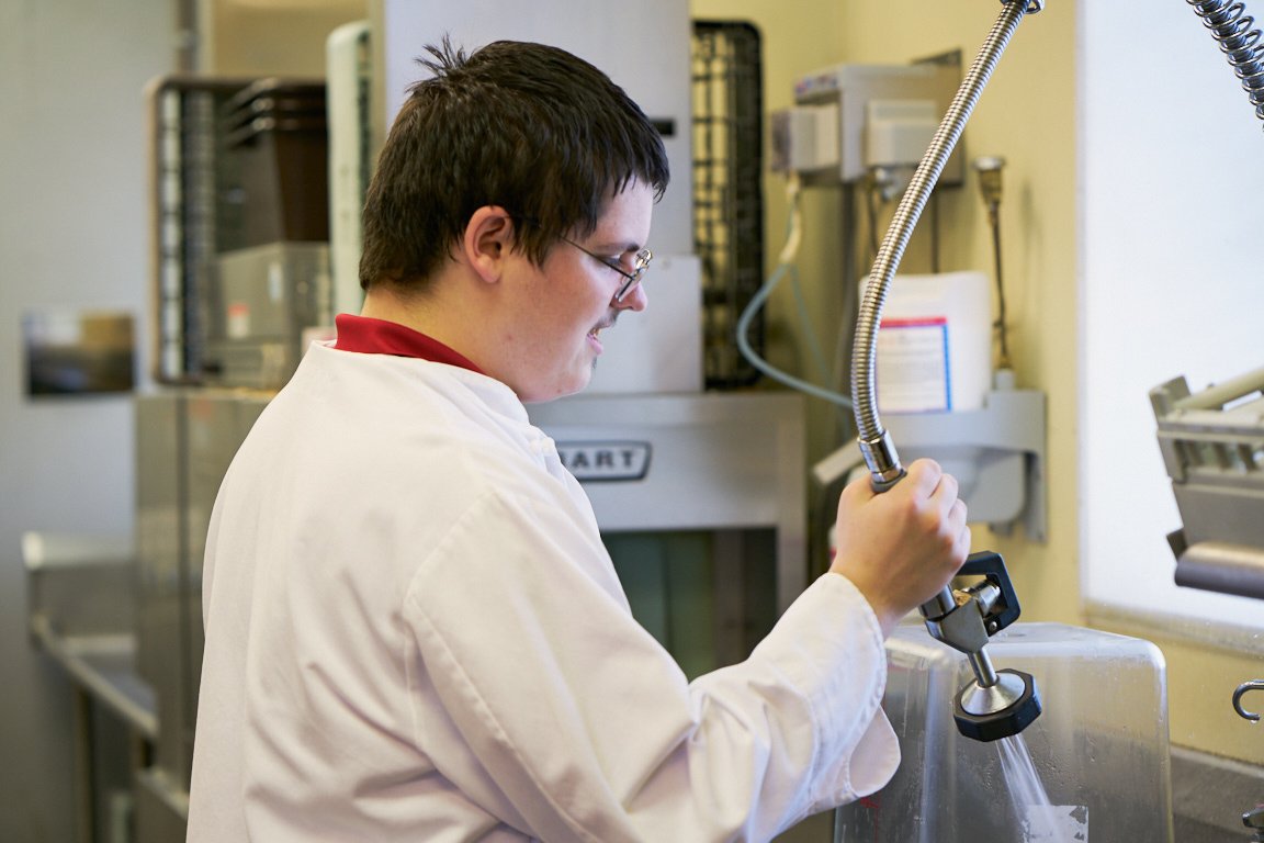 OhioGoodforLife's tweet photo. .@Westfield1848, together with the @UCPnational of Greater Cleveland, launched the @ProjectSEARCHHQ program to provide internships for high school seniors with developmental disabilities and help them find employment after graduating.
https://t.co/OI1rP9odsz https://t.co/5HR164fs1w