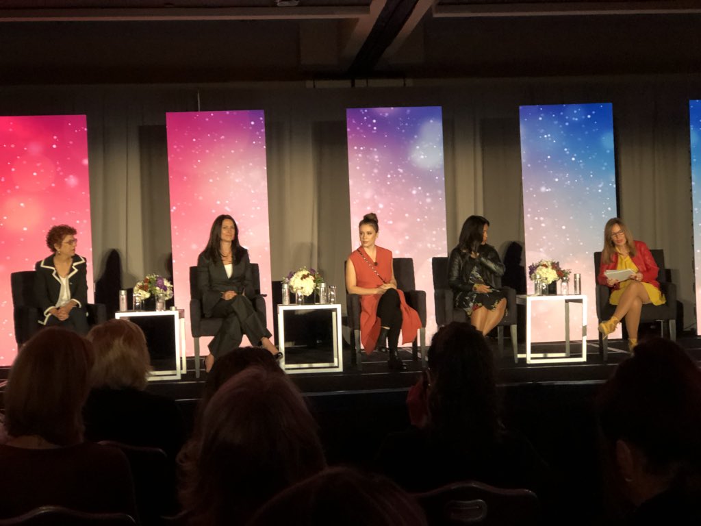 JLHolt75's tweet photo. Michelle Rice with @tvonetv reminds us to “Feel confident and have courage to have a voice.” @wicthq #2018WLC #LeadershipDevelopment #womenleaders #careergrowth #timesup #MeToo https://t.co/qZKIyYZ1Ud
