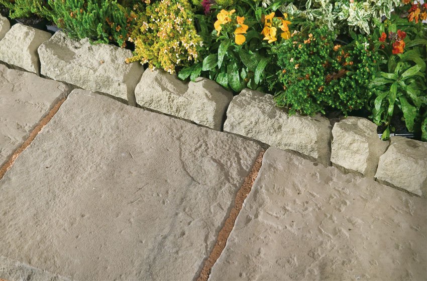 king_acre's tweet image. Those little finishing touches that make all the difference! Our stores all stock a large range of @BowlandStone garden edging in various styles and colours to suit everyones gardens 👍 #Pontarddulais #Codicote #Spalding #Bristol #GardenEdging #Landscaping