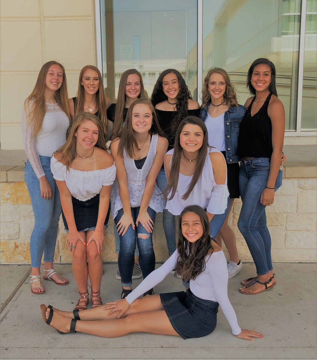 crhsvolleyball's tweet photo. It's gonna be BIG tonight!

💜 Senior Night for our 10 seniors
🏐 Last home game of the regular season
⚔️ Taking on district-leader Vandegrift with playoff spot still on the line

We hope to see everyone there to celebrate our seniors and cheer on the Lady Raiders! #LetsGoRaiders https://t.co/OuxVVzzU0O