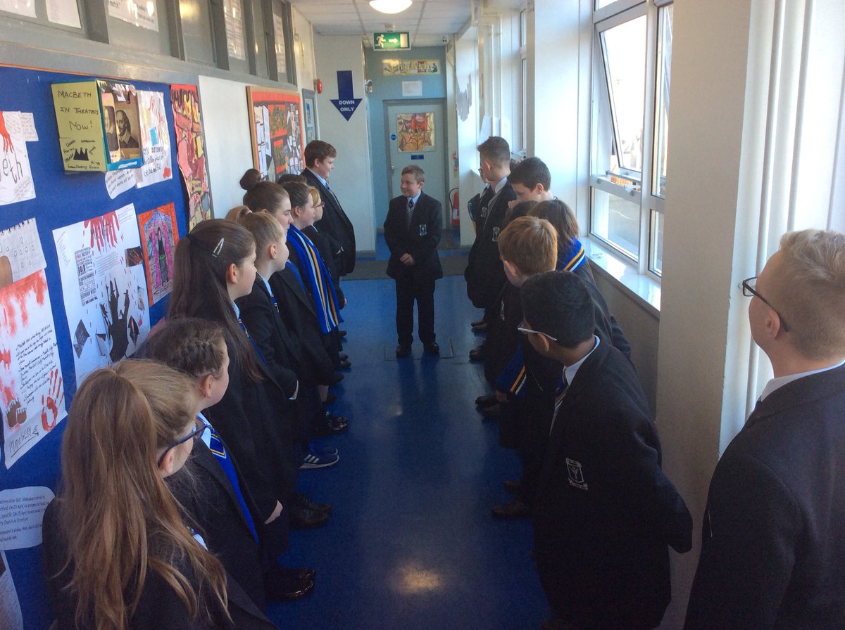 StColumbanusEng's tweet photo. Thought tunnel on what is going in the minds of the pupils while Mr Coombes walks around the yard.#Boy#Year8#Mrs Doyle#StColumbanus’stars🌟 https://t.co/zQUMbRW4b7