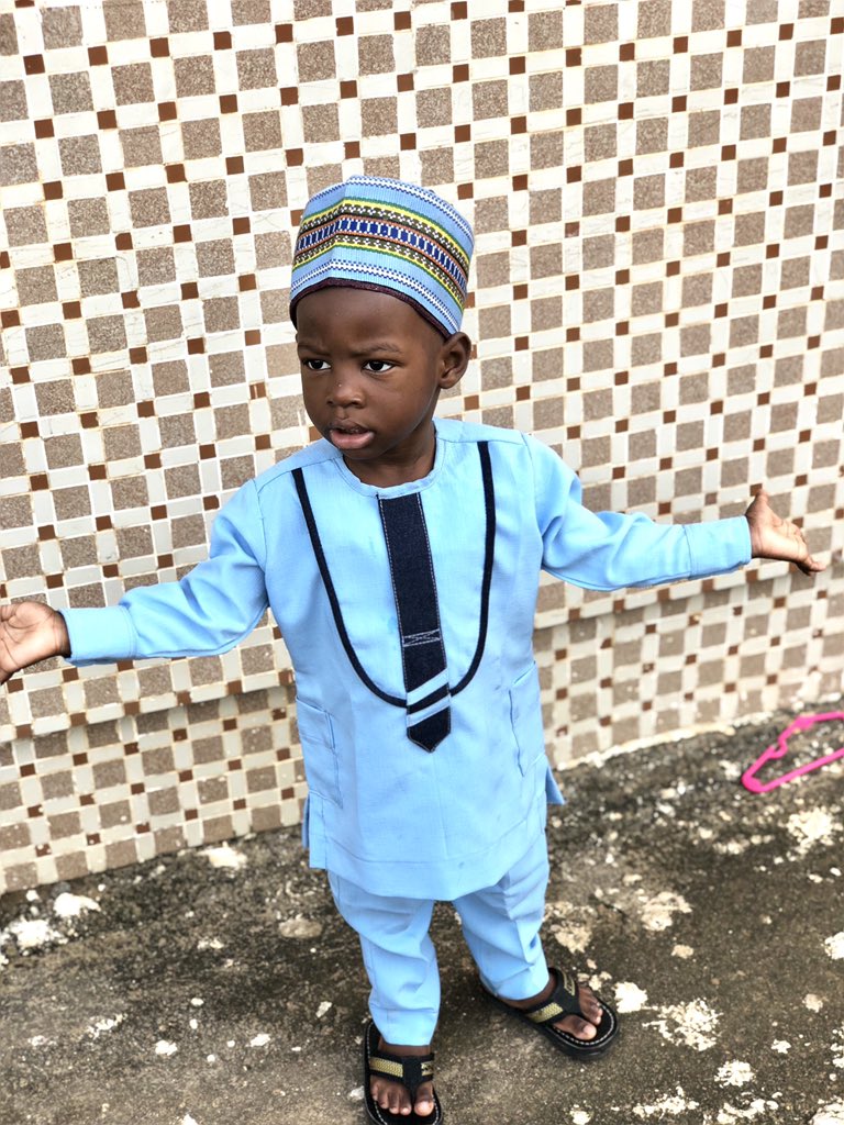 omohijesha's tweet photo. #ObaMemes #TeamTolex #TobiBakre1Million #TheUnusuals #Tobination
what will it cost you to open ds link and like my tweet? https://t.co/Uptg51bRqS https://t.co/qy0uIf8eRO