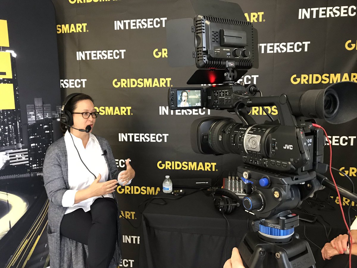 GRIDSMARTTech's tweet photo. .@honestlobbyist of @TechOnTires talks to @reginahopper for an upcoming episode of #POLICYSMART! Topics include intelligent #transportation, data, #AI, and more. #talkITS https://t.co/PaFXyobyLt