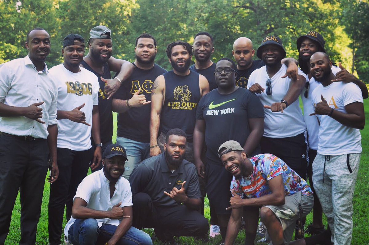 zol1956's tweet photo. On #AlphaTuesday and everyday, “I am the eminent expression of friendship.
Character and temperament change under my dominant power. 
Lives once touched by me become tuned,
And are thereafter, amiable, kindly, fraternal.” 

#AlphaPhiAlpha #ZetaOmicronLambda #PhillyAlphas 🤙 https://t.co/leGnv7kzW8