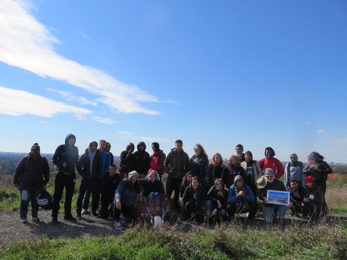 frwatershed's tweet photo. Thank you Monarch Park students for planting 120 trees with us today! The weather was sunny, the students were passionate about the environment, and we got to bring an all-terrain wheelchair through the Park! #optoutside #treeplantingTuesday #TDSB #RNUP https://t.co/slB0E5XZoO