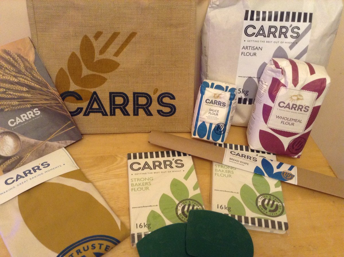 JammyBakers's tweet photo. Thank you very much to @SimonCarrsFlour for sending us this brilliant gift today. Looking forward to using them https://t.co/ddshSNr0Uc