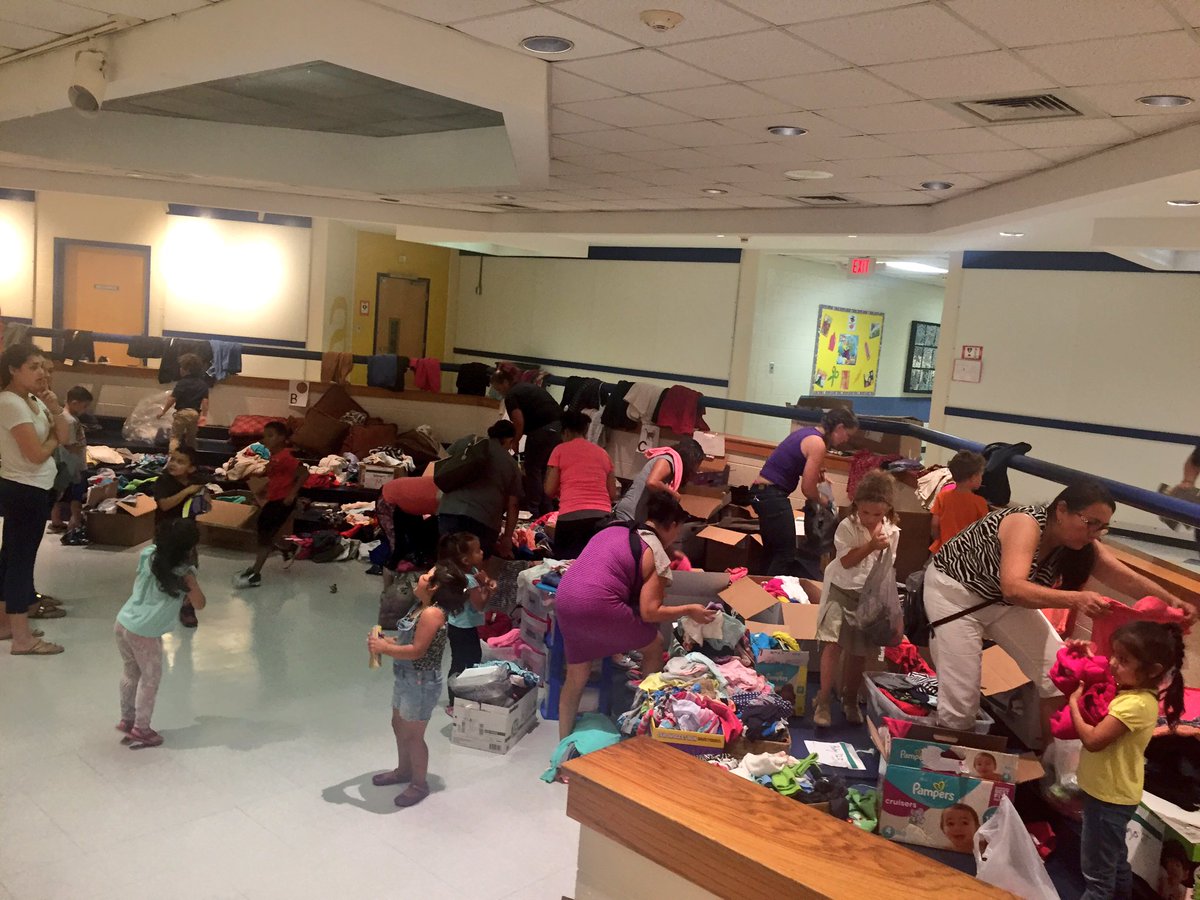 Thank you to everyone who came out to support JPK last night at our community dinner!! We loved hosting our students and neighbors for a night of rebuilding! ❤️#thefoundationstartshere  <a href="/wectnews/">WECT News</a> <a href="/NewHanoverCoSch/">New Hanover County Schools</a> @SmartStartNHC @NHCLibrary <a href="/RedCross/">American Red Cross</a> @momsjems03 @EricPfirman