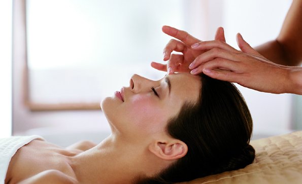 ScottishMassage's tweet photo. 2 spaces available for Simon's Aromafacial workshop on Sunday 28th Oct in Bridge of Allan, Stirlingshire.

Contact Simon for details on; simond41@hotmail.com https://t.co/fr0V7KQPgk