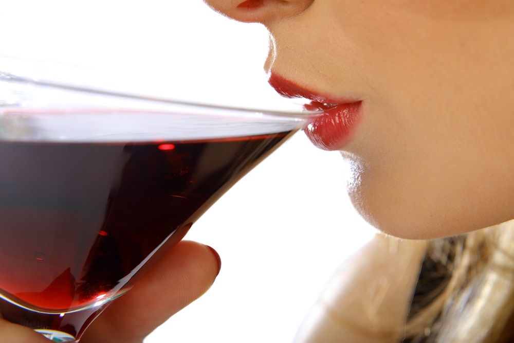 ProFreshBreath's tweet photo. Wine helps prevent cavities, gum disease, according to the Journal of Agricultural and Food Chemistry. https://t.co/2zWyKn1K3n https://t.co/eyXqAQ7maJ