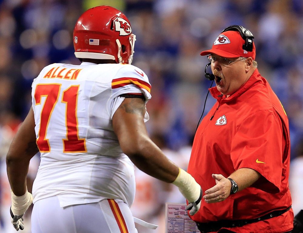 JeffAllen71's tweet photo. There’s no place like home.. How bout those Chiefs Big Red!!! #chiefskingdom https://t.co/TvQWWWjsYi