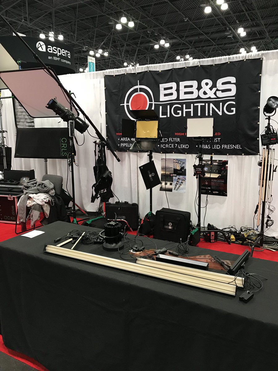 NAB NY is taking shape. Hope to see you at Booth N840 on the 17th+18th?
And don't worry - if you cant make it catch us at LDI on the 19th+20th😉
#broadcasters #nabny #LDI2018 #studiolighting #dop #dp #tvlight #highendlighting #ledlights #bbslighting #webstudios #cameraman #gaffer