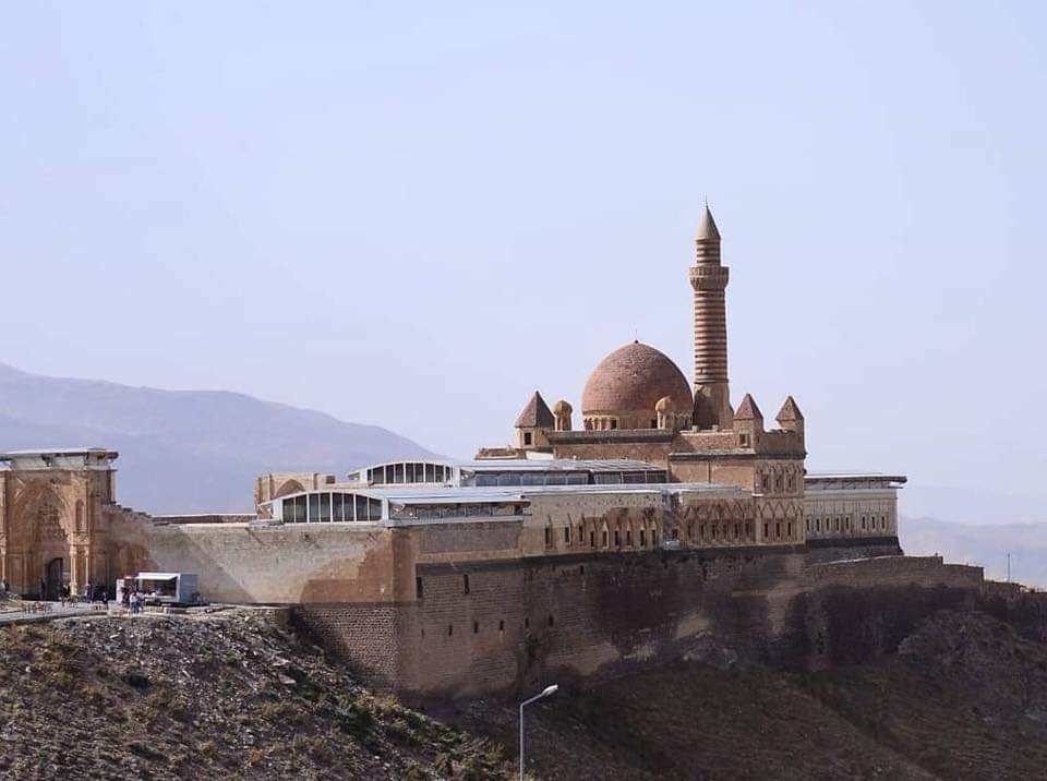 YYÜ Turizm Topluluğu tweet media