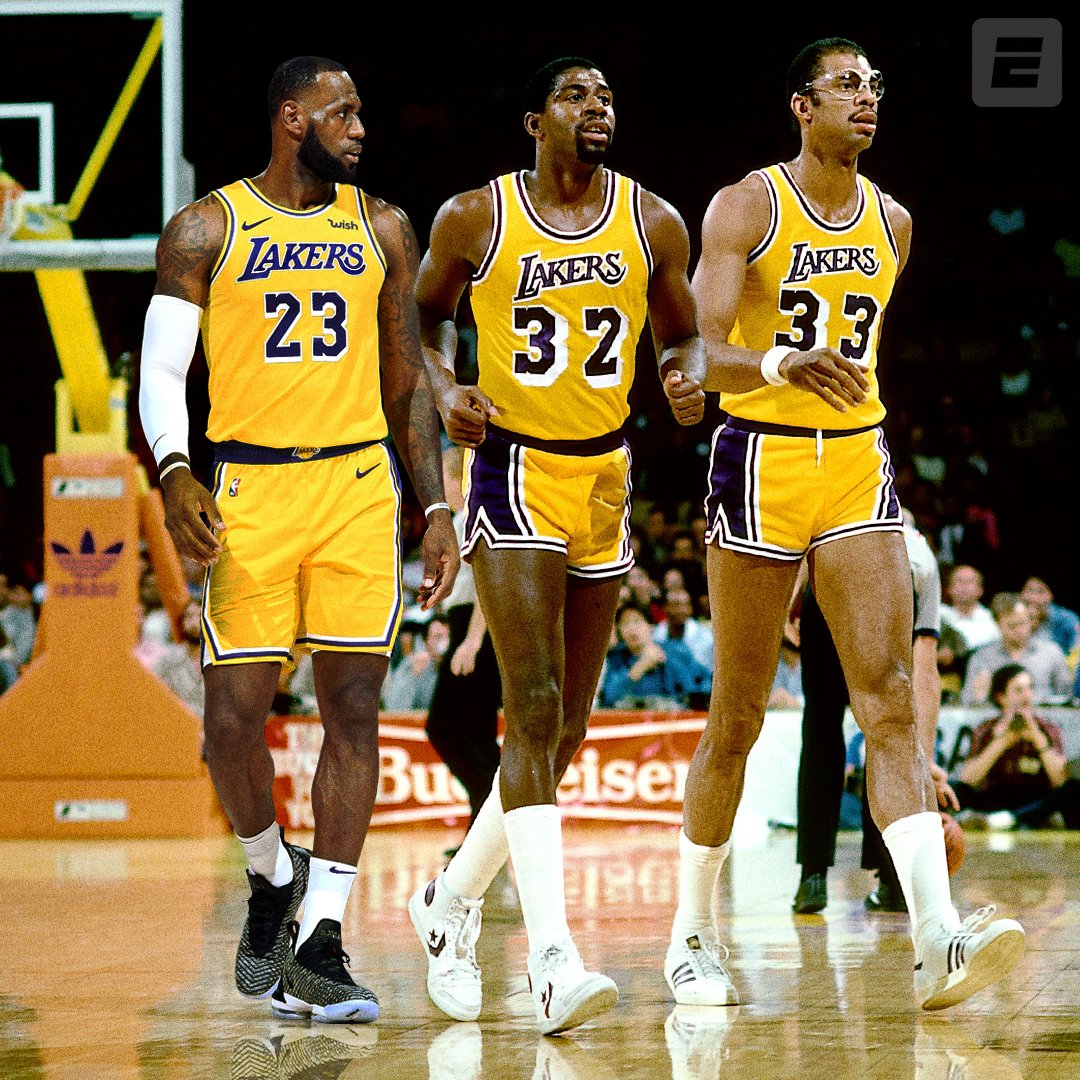 espn's tweet photo. From one Lakeshow to the next 🔥 https://t.co/SLKtdPbwo6