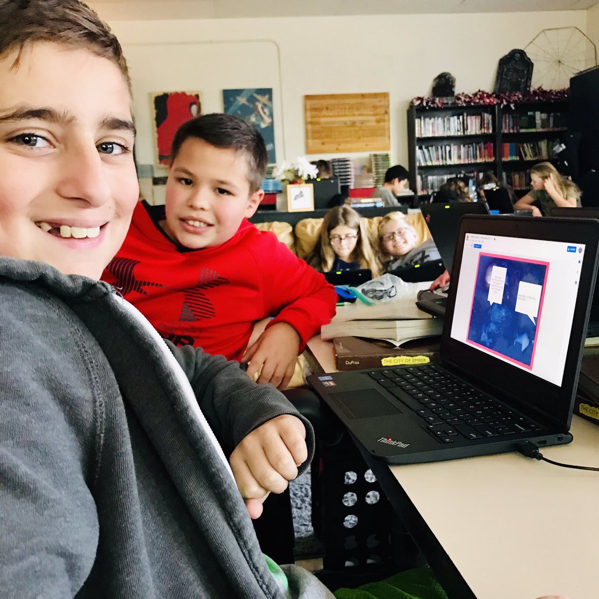 Polancoms's tweet photo. Ss collaborating on their #elementsoffictionproject by exploring how setting affects/influences other parts of plot using #googledrawings @OakvilleMiddle #STEMployee #steammsdr9 https://t.co/NCyY2HNmnJ