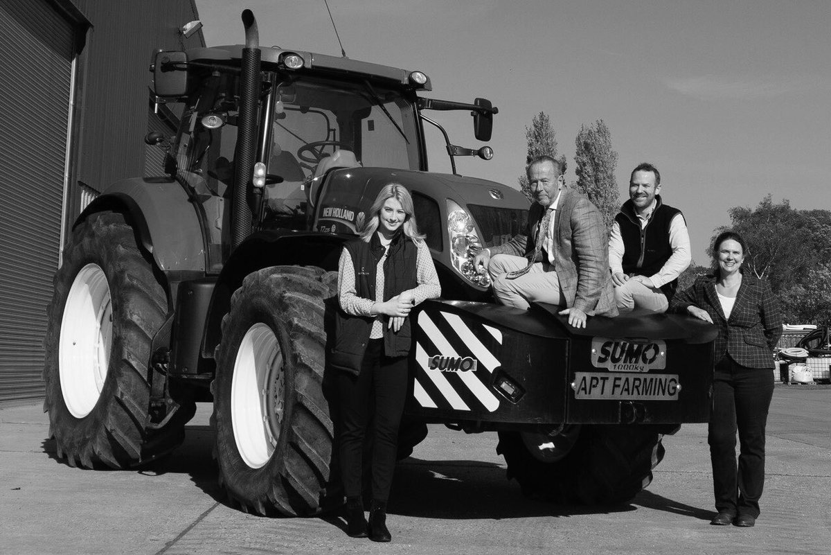 JohnMarkWhyman's tweet photo. @Longfields_Ltd Farm Team • John Whyman • J. Mark Whyman • Jill Girling • Faye Power • 🚜🌾🌱 #farming #insurance #farminsurance #farmteam #agriteam #suffolk #essex #norfolk #agriculture #longfields #farmers #countryside #country #countrylife #countrywork #rural https://t.co/DqbccFQ8cg