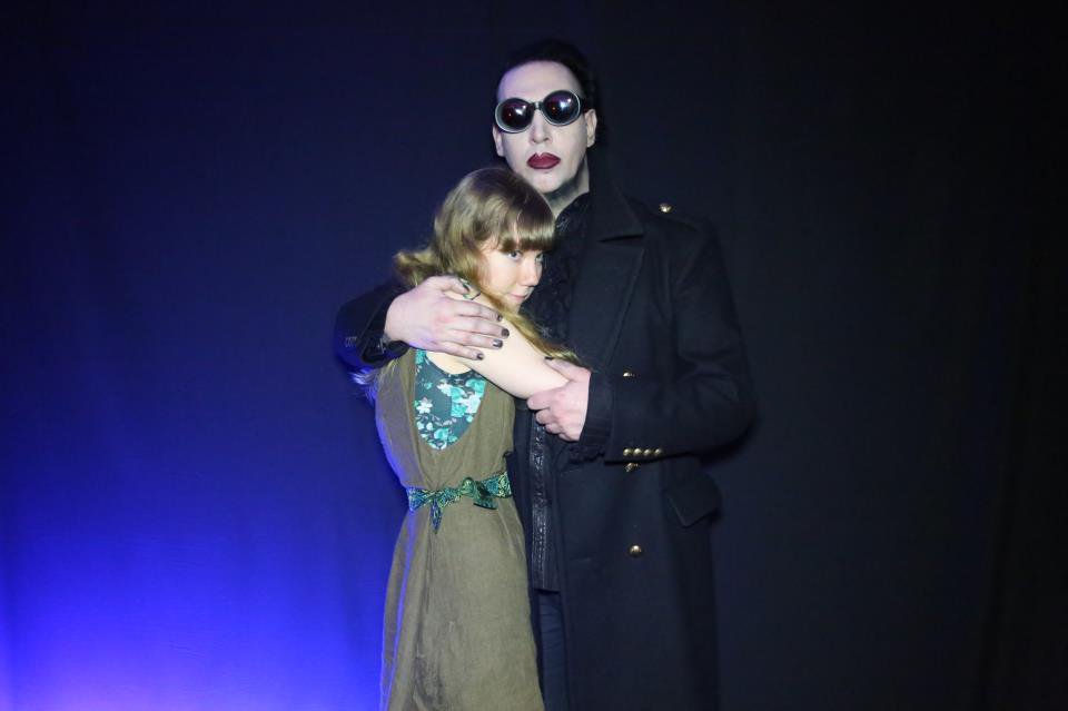 SissyFae's tweet photo. @marilynmanson Oh, and I mean this picture. Hades and Persephone, right? :p And here is also some new pics of me, if you'd like to see them... Missing you, you come to my mind lately... Waiting your reply, cutie. Surprise me... https://t.co/WiubX5txDj