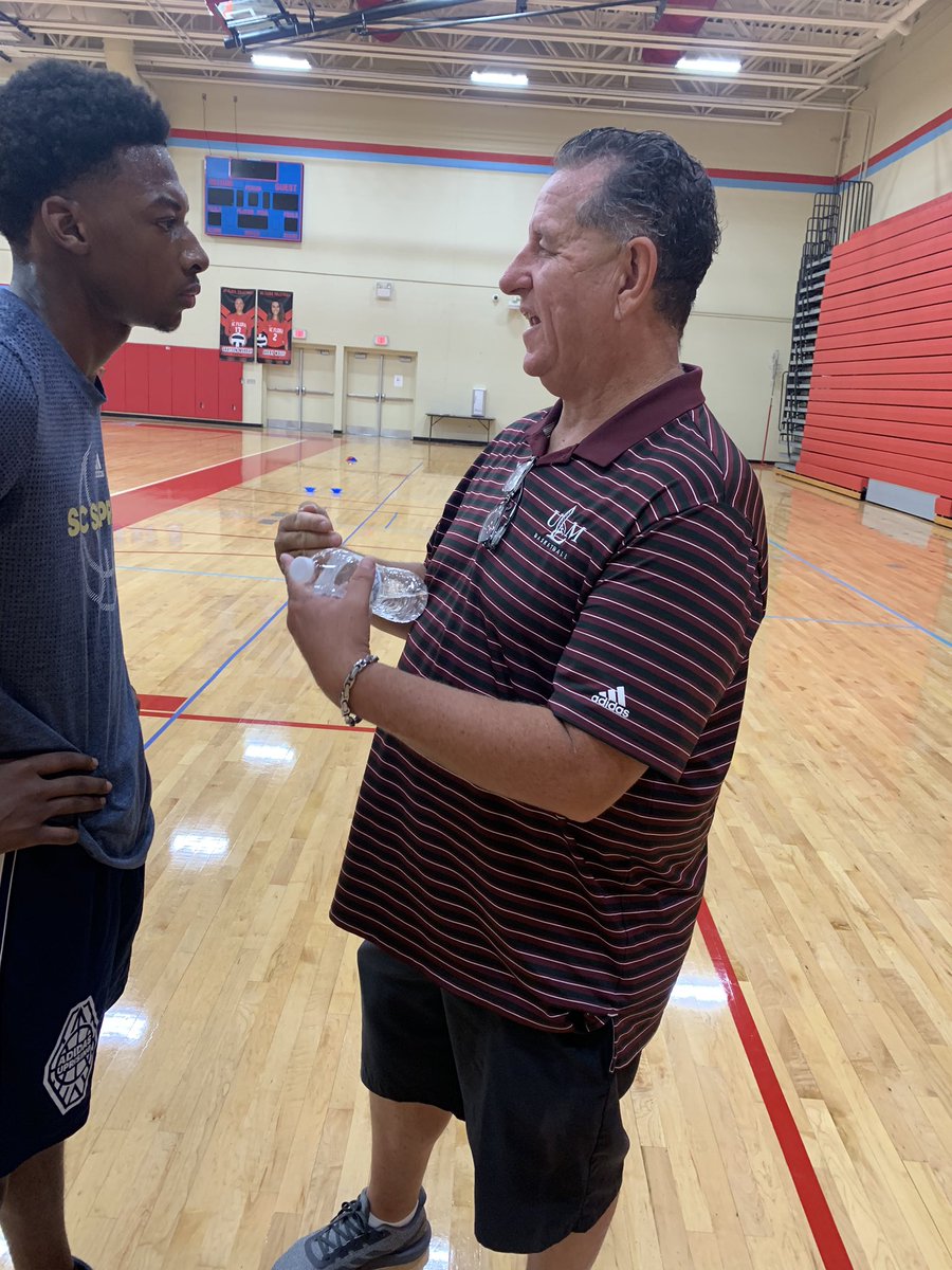 TEAL_POPS's tweet photo. Thanks to @ULM_MBB for checking us out today! Really appreciate it! We take nothing for granted! #tbnryounggreatones #beating355 https://t.co/lI4NRliyVc