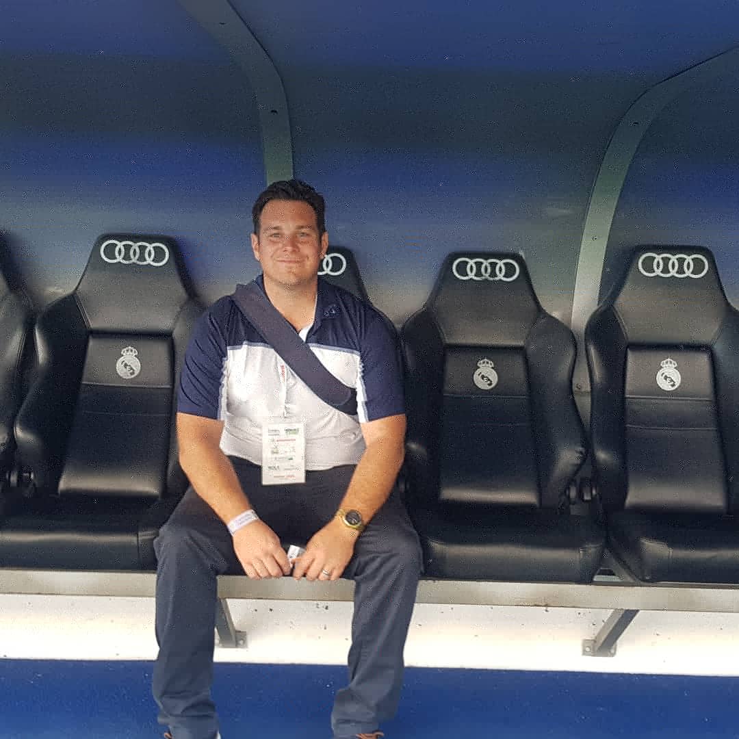 GreenWitch81's tweet photo. What an incredible experience to walk on the pitch.. #TurfBusinessSummit was inspiring speaking to grounds men from all areas of the industry. @paul_pburgess what a great job you are have done and continue to do. Thank you @TurfBusiness for this  incredible opportunity, well done https://t.co/ec2nOD3uvr