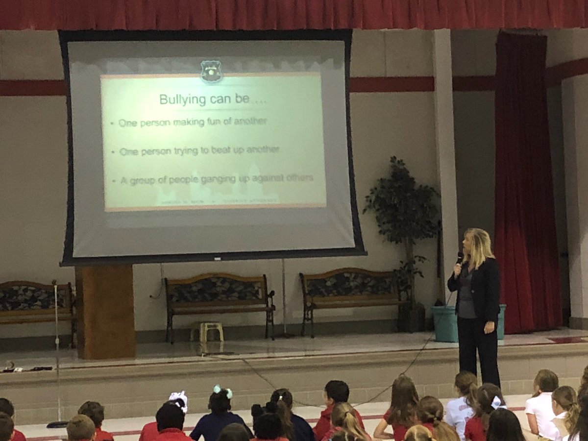 Ngdavisbobcats's tweet photo. Thank you to @MobileDAoffice Ashley Rich for coming and speaking with our students during Bullying Prevention week. #BullyBlocker #bekind https://t.co/7Dc0b62g9a