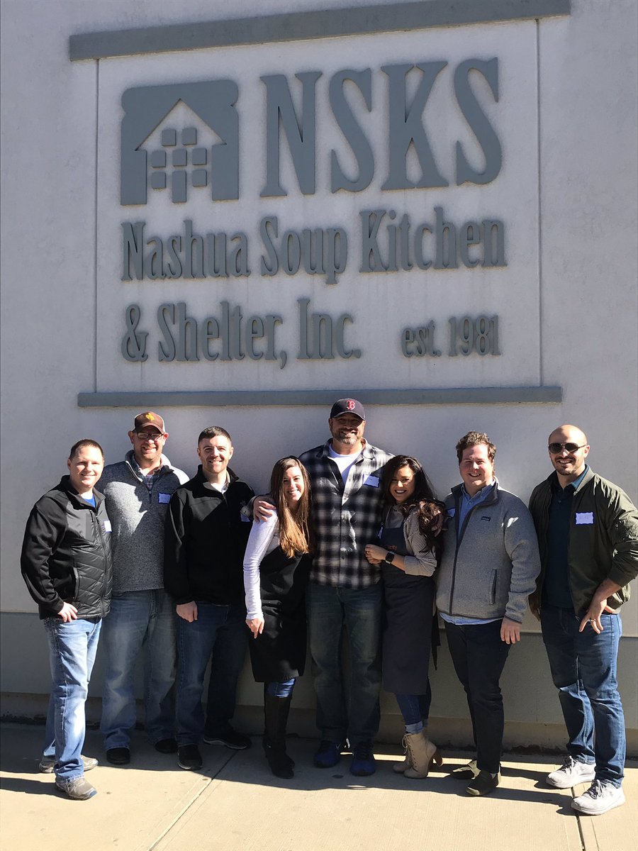 #EastRegionVolunteerMonth #VolunteersoftheNorth #NashuaSoupKitchen @costelloatt <a href="/stephenvergine/">Steve V</a> @JanetAKingsbury <a href="/mir_link/">Miranda Link</a> @MikeL_ATTBiz